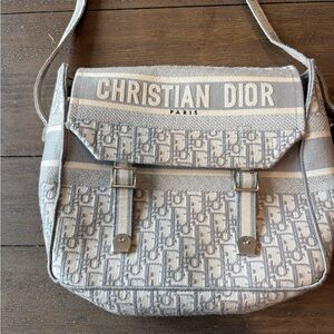 Dior Gray Shoulder Bag with Timeless Elegance